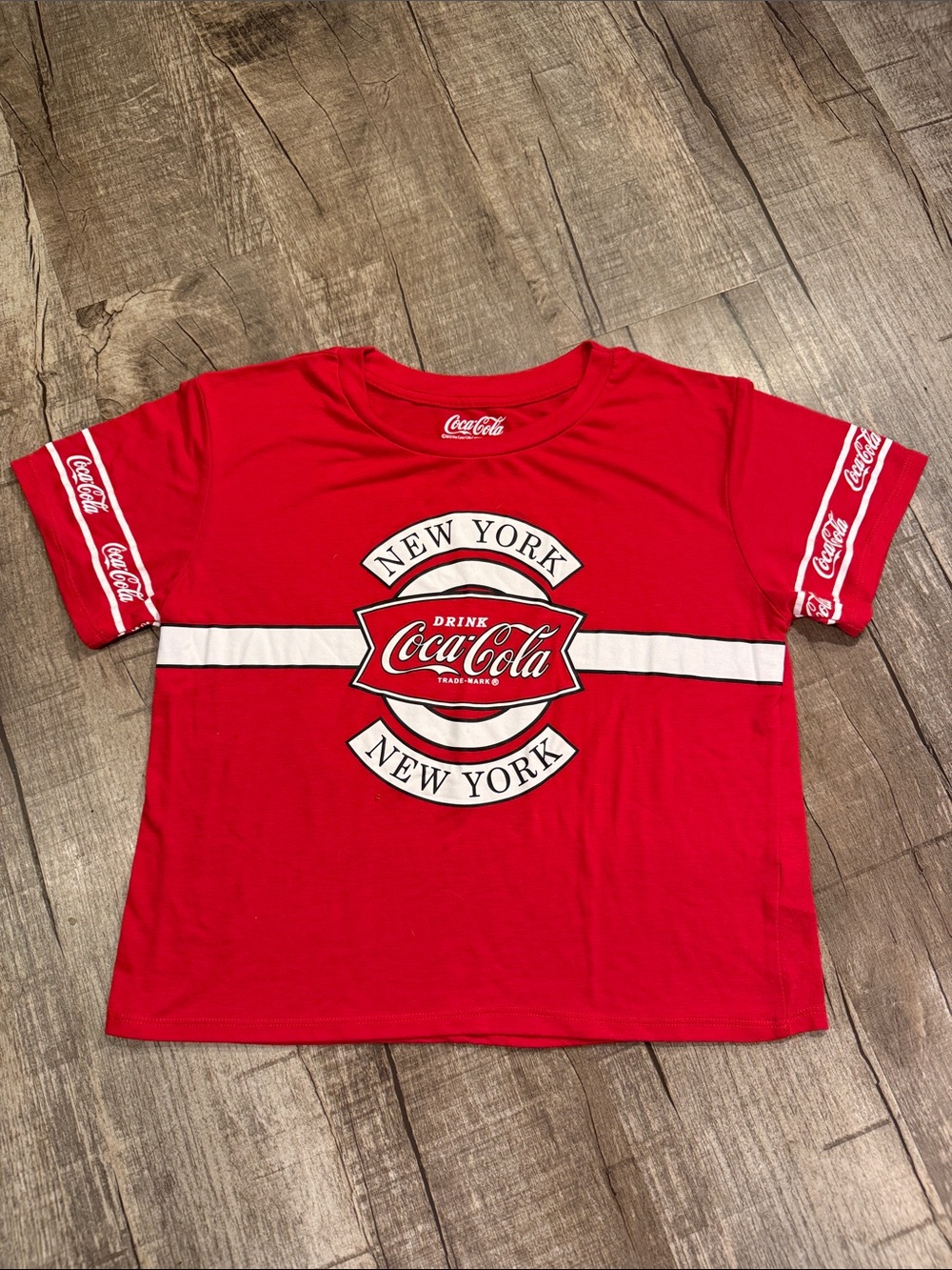 5/$15 Coca Cola Red Short Sleeve New York Logo Tee with White Stripe size large